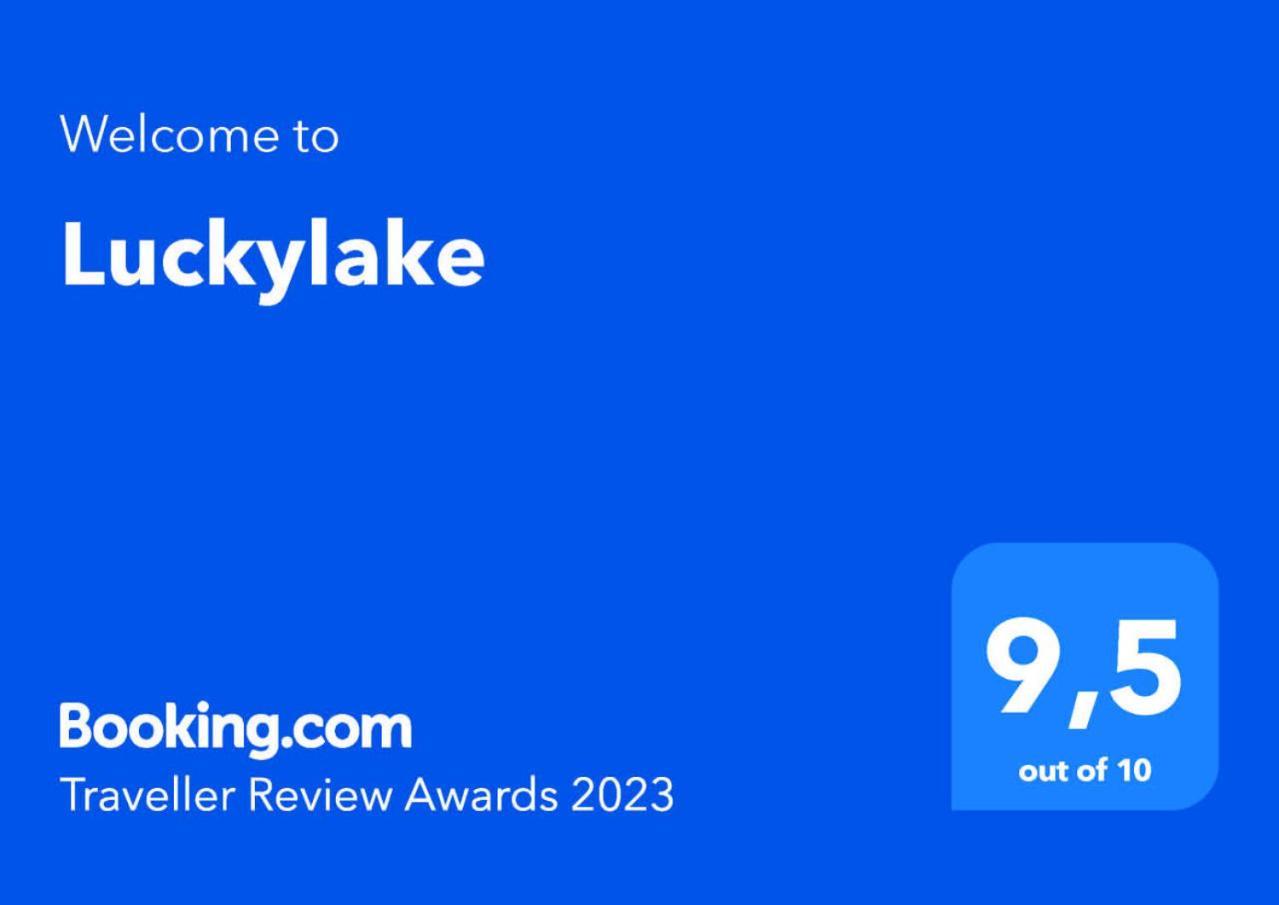 Luckylake Pella Exterior foto